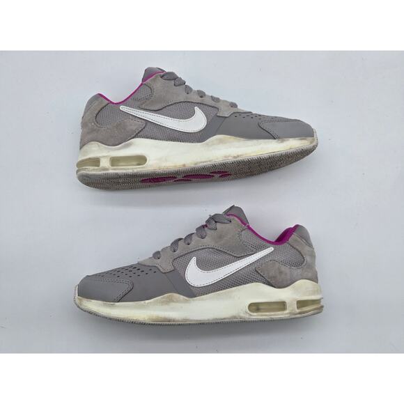 Nike Air Max Girls 4.5 Sneakers Low Top, Gray 917642-004 - Picture 3 of 8